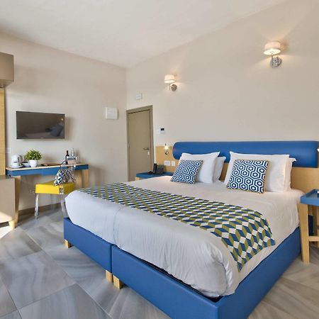 The British Suites Валетта Экстерьер фото