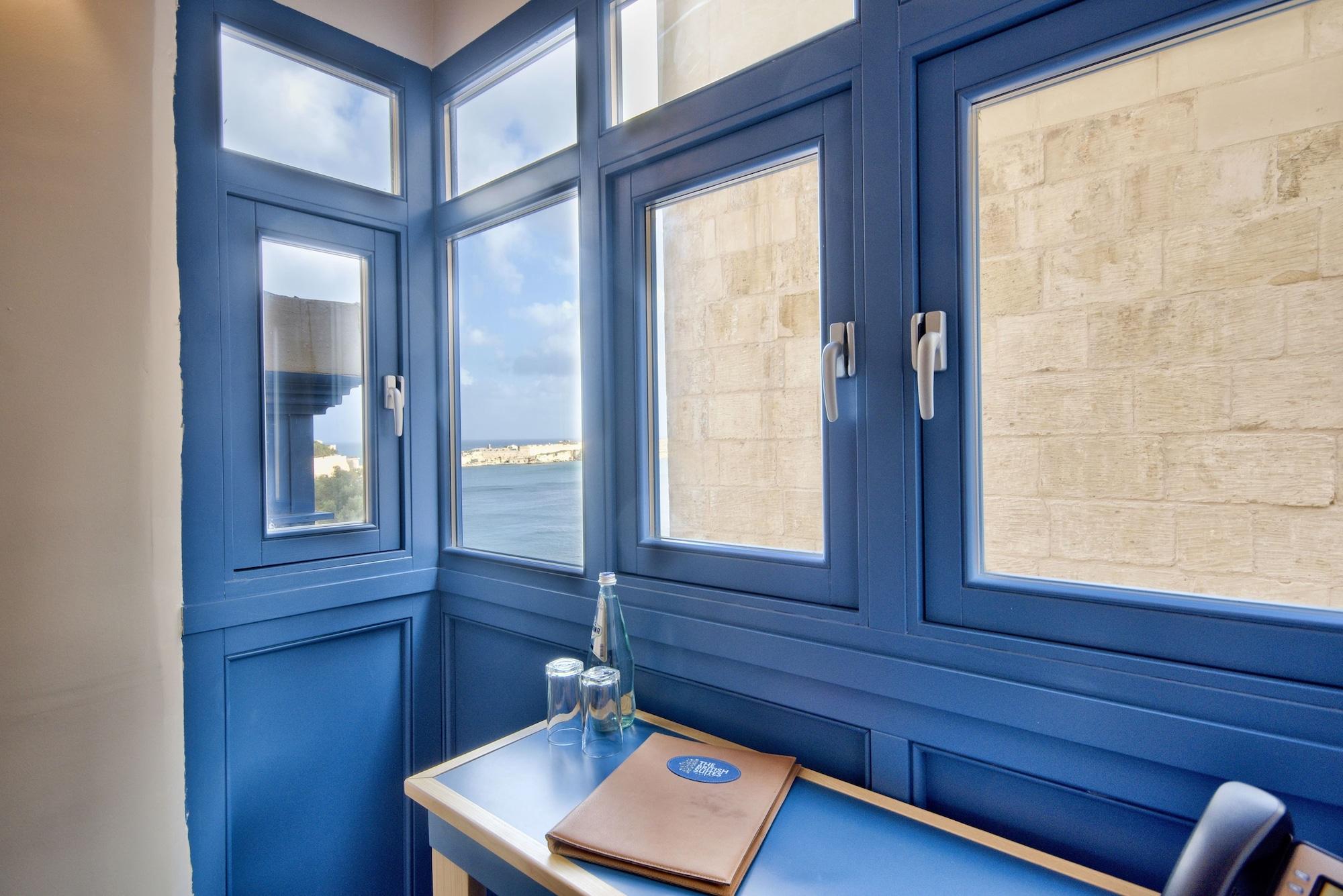 The British Suites Валетта Экстерьер фото