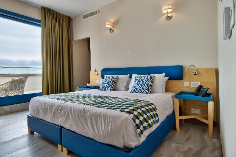 The British Suites Валетта Экстерьер фото